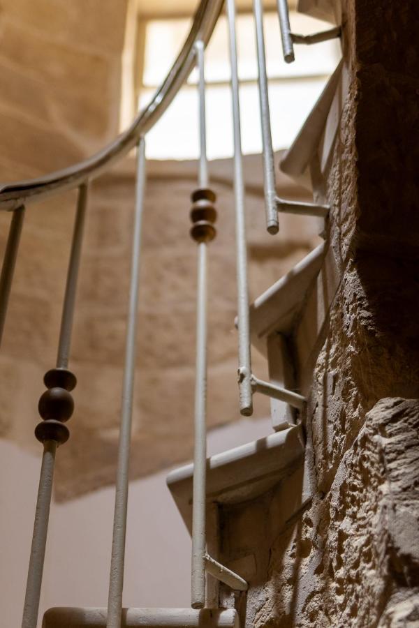 Palazzo Della Contessa - Suites & Breakfast Lecce Kültér fotó