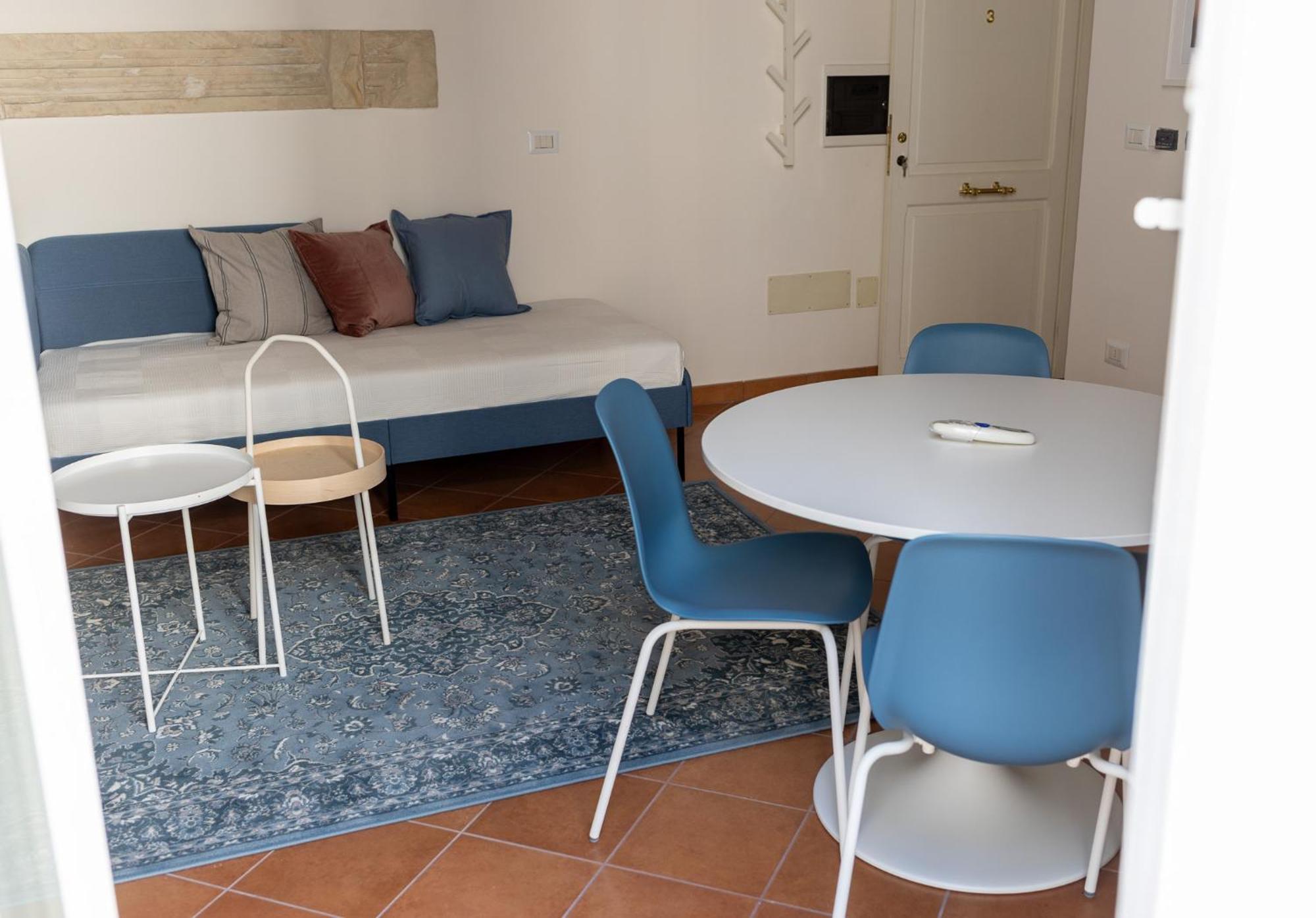 Palazzo Della Contessa - Suites & Breakfast Lecce Kültér fotó